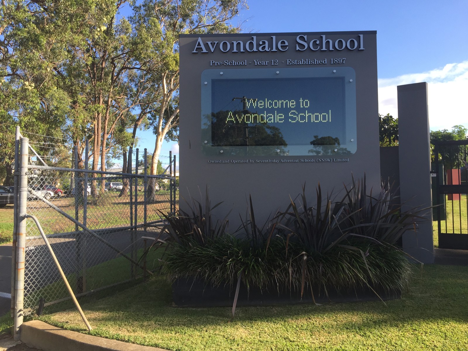 ESDA Avondale Schools, Australia 19802019