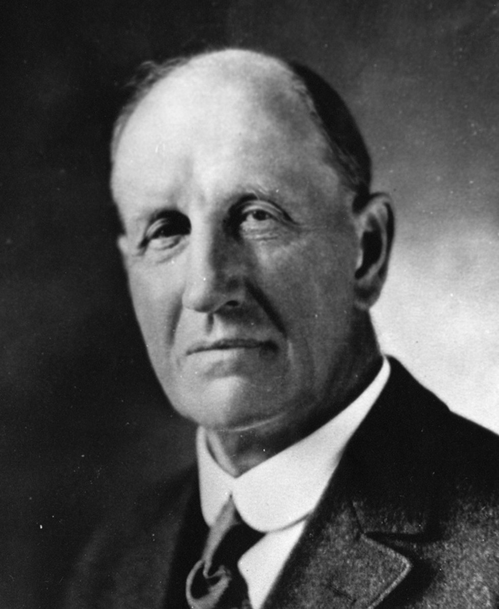 esda-prescott-william-warren-1855-1944